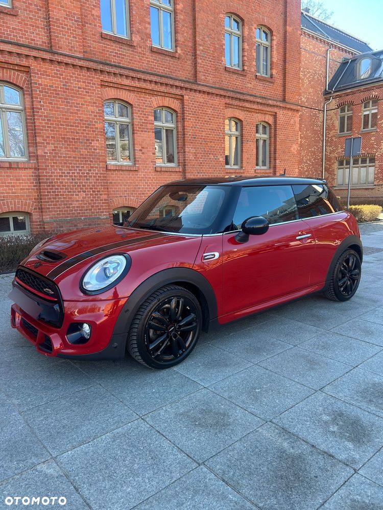 MINI Cooper John Works Trim - 2