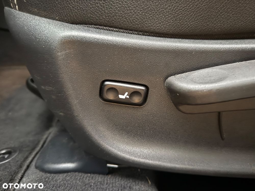 Toyota Avensis 1.8 Prestige - 9