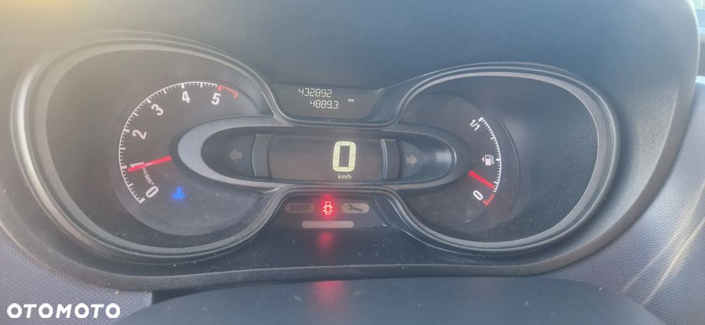 Opel Vivaro - 16