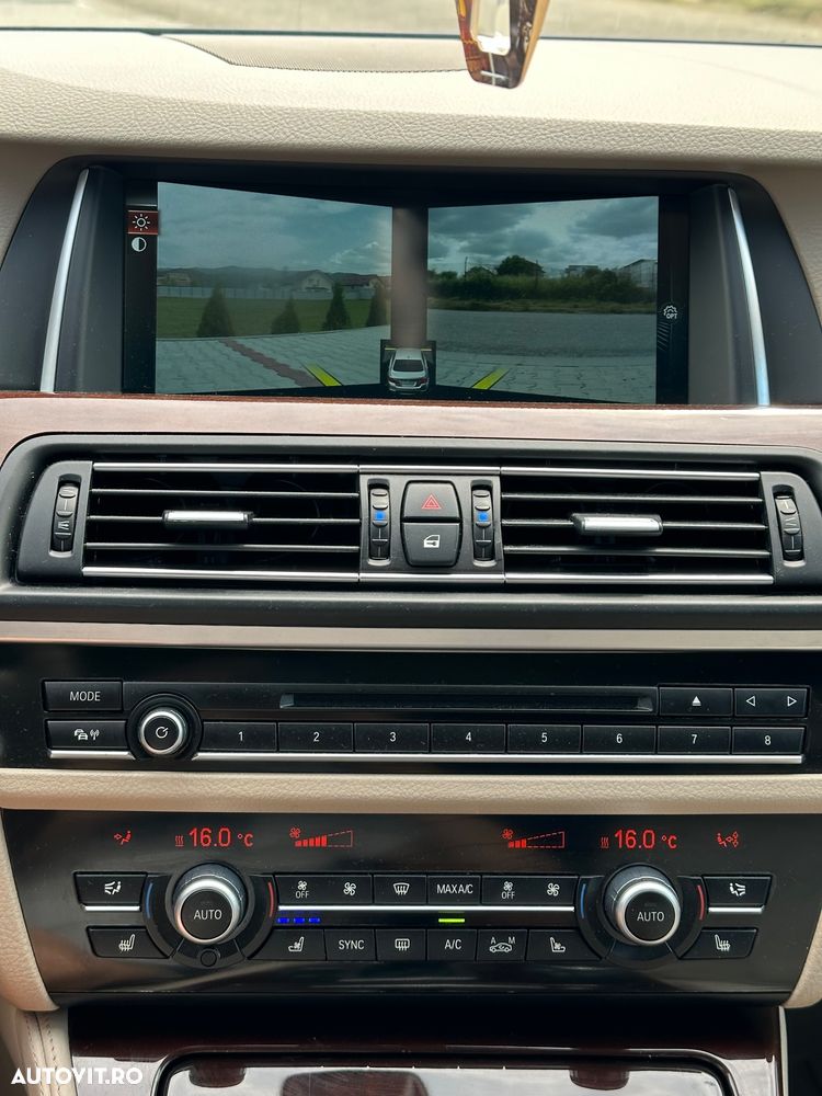 BMW Seria 5 530d xDrive AT - 16
