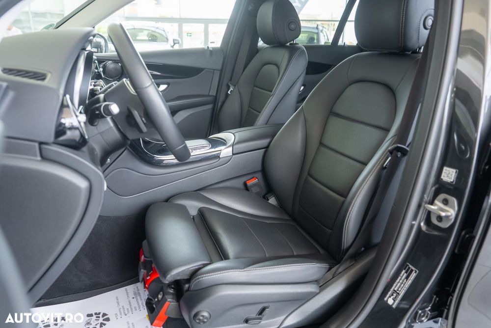 Mercedes-Benz GLC 300 de 4Matic 9G-TRONIC - 24