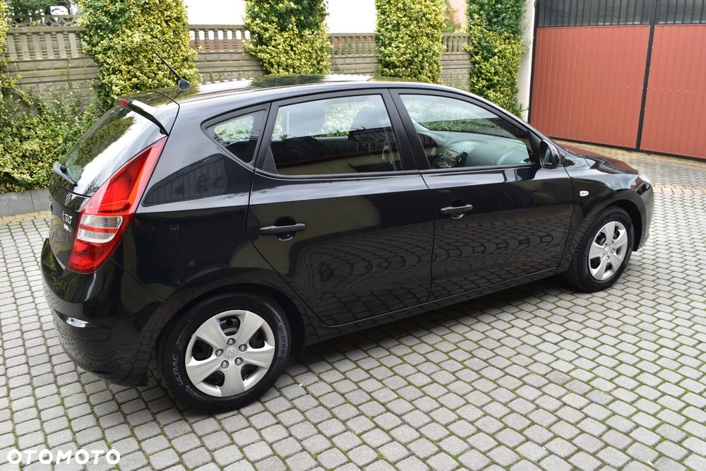 Hyundai i30 1.4 Edition Plus - 14