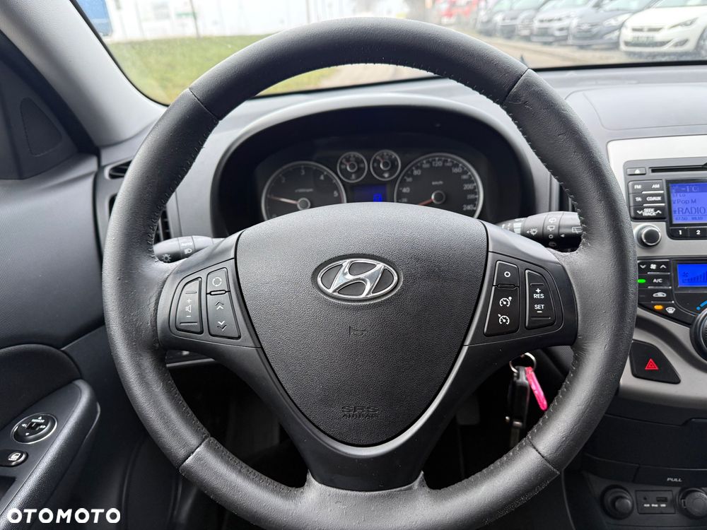 Hyundai i30 i30cw 1.6 CRDi Edition 20 - 12