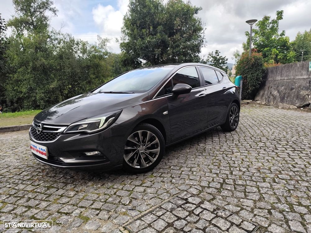 Opel Astra 1.6 CDTi Cosmo Start/Stop - 2