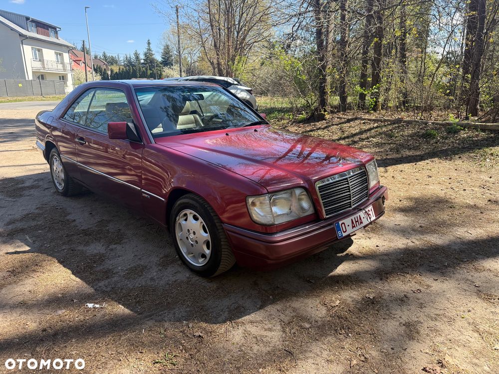 Mercedes-Benz W124 (1984-1993) - 14