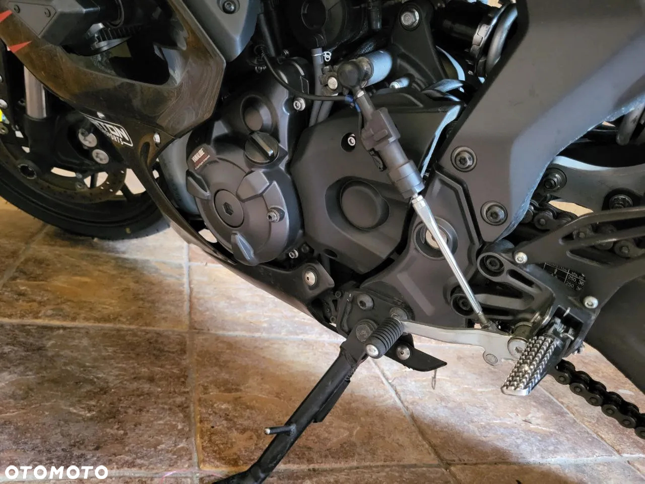 Yamaha R7 - 10