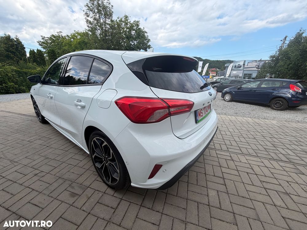 Ford Focus 1.0 EcoBoost Start-Stopp-System ST-LINE STYLE - 21