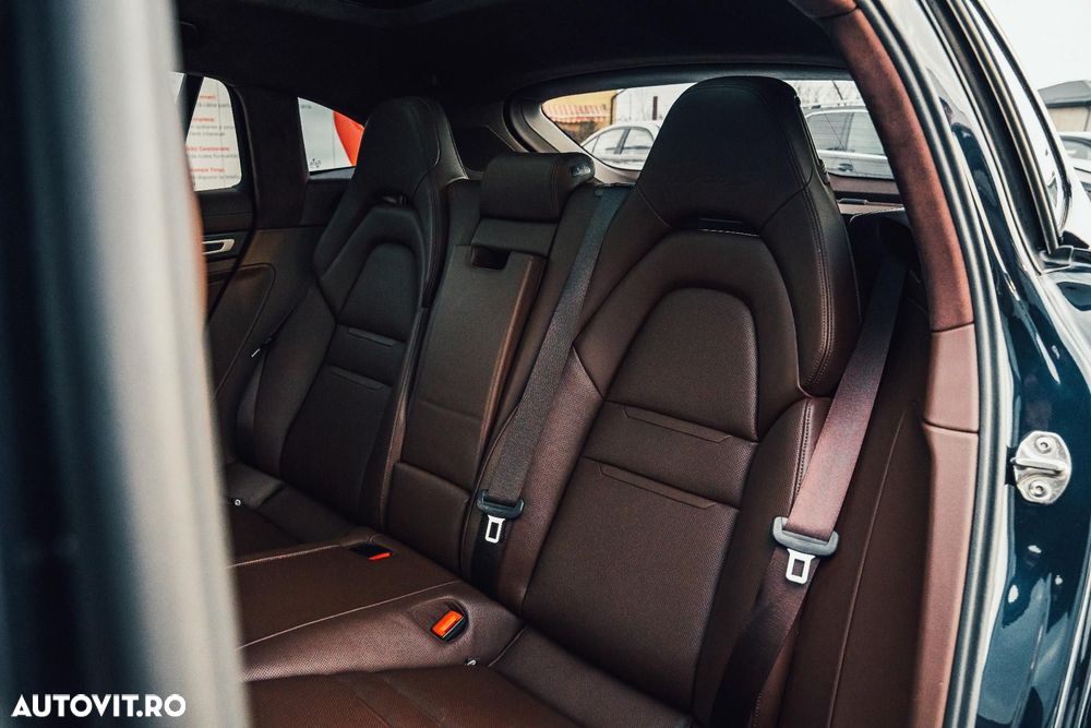 Porsche Panamera - 14