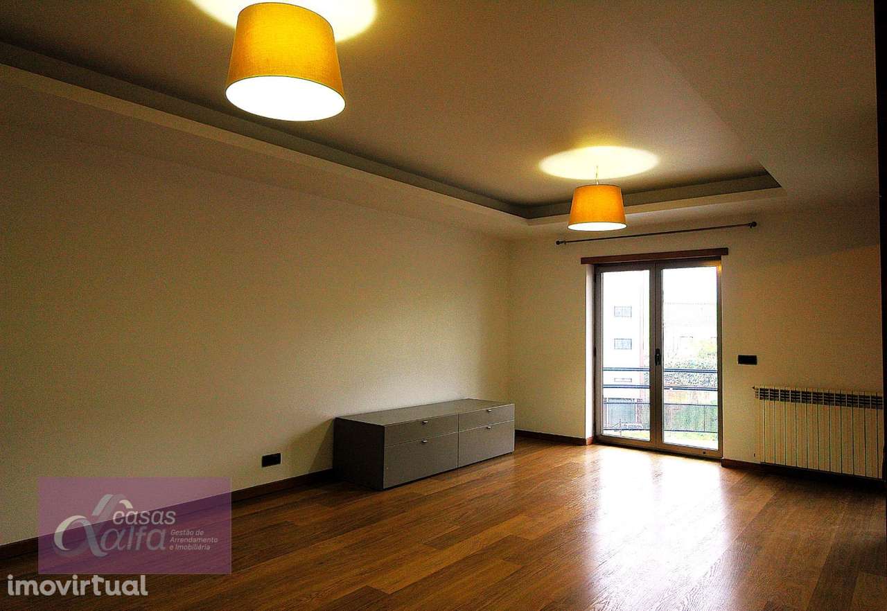 Apartamento T2 em Condomínio Fechado  Leiria - Grande imagem: 5/19