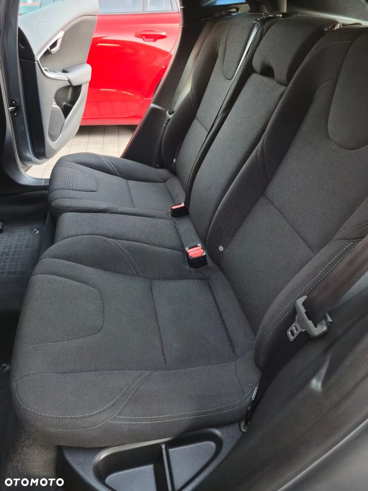 Volvo V40 D2 Drive-E Kinetic - 29