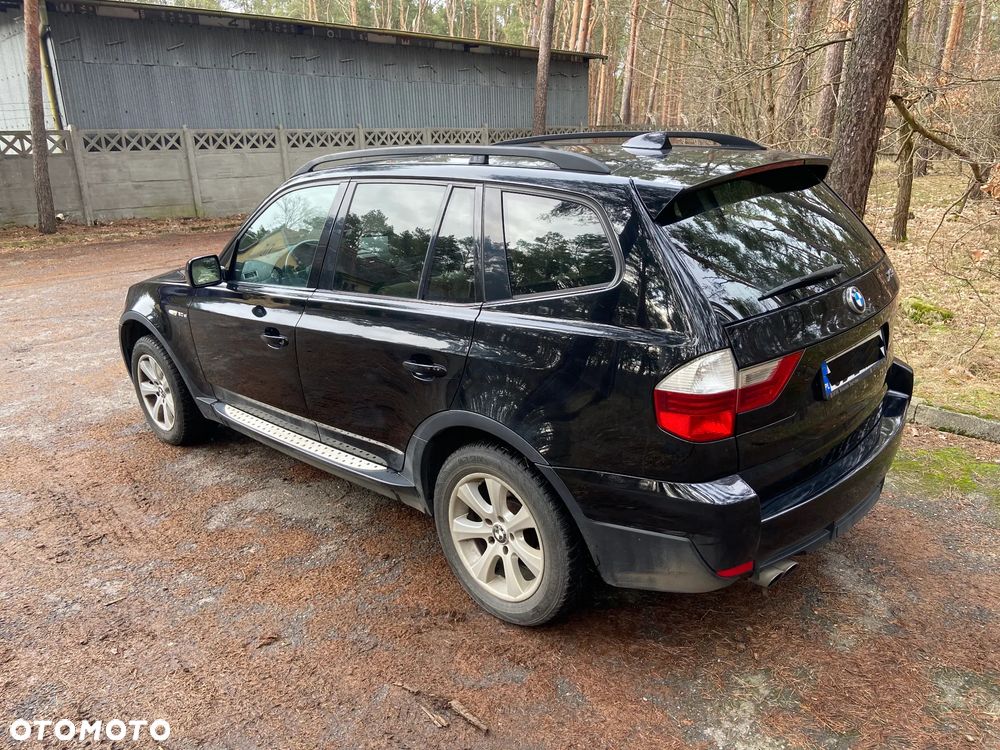 BMW X3 3.0si - 7
