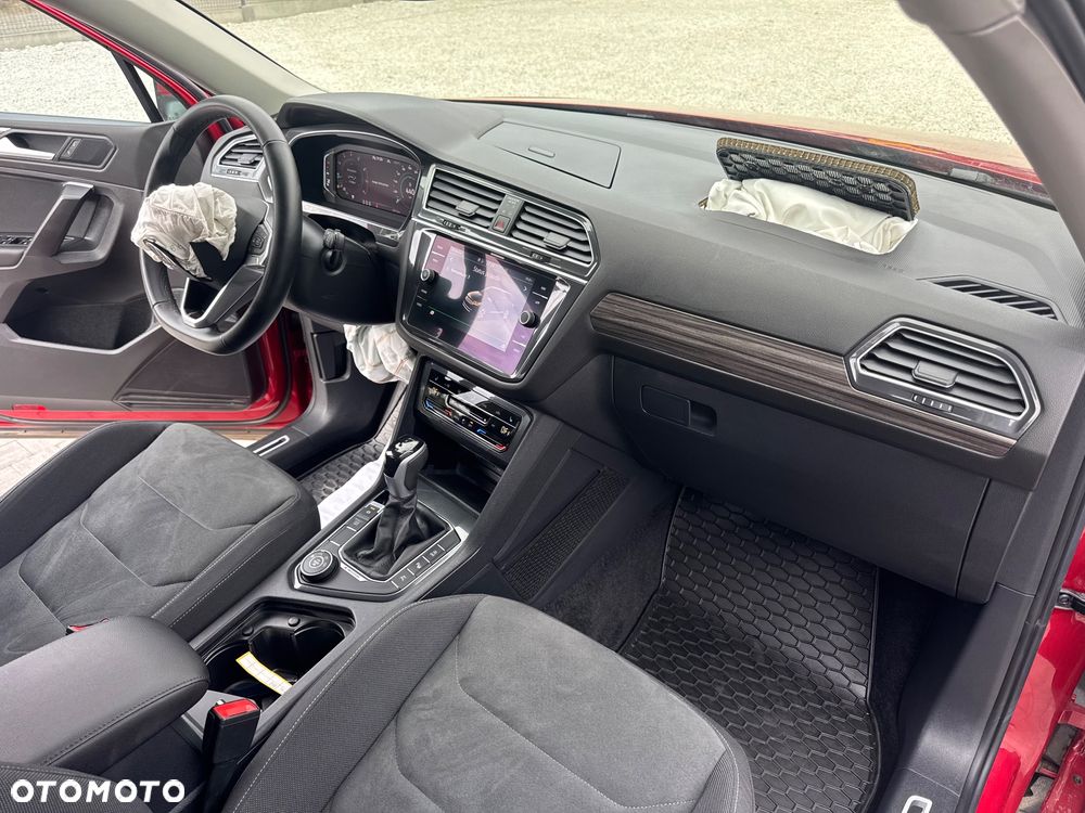 Volkswagen Tiguan Allspace 2.0 TSI 4Mot Elegance DSG - 39