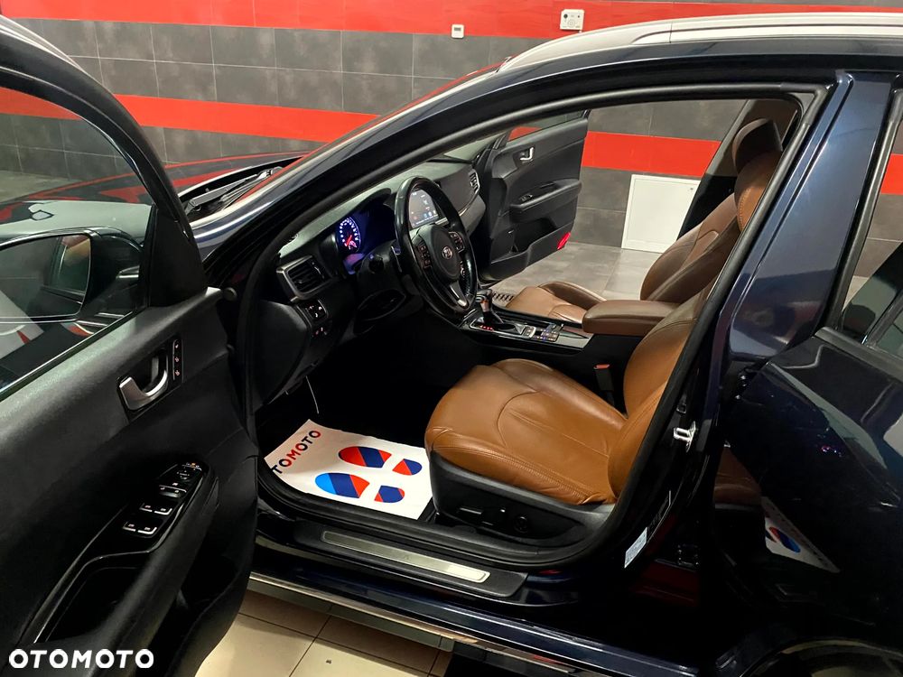 Kia Optima 1.7 CRDI XL DCT - 17