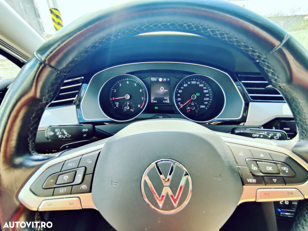 Volkswagen Passat - 8