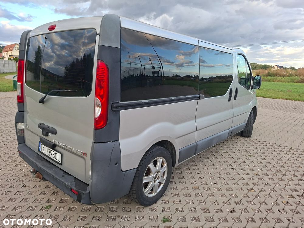 Opel Vivaro L2H1 2.9t - 3