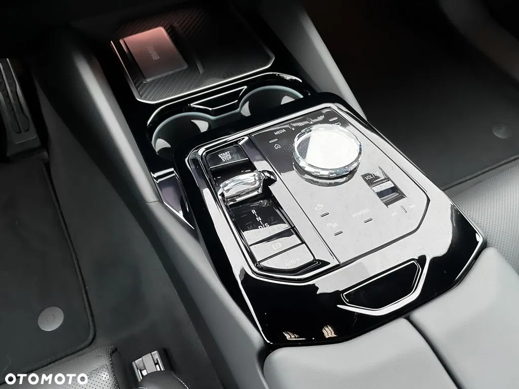 BMW Seria 5 - 15