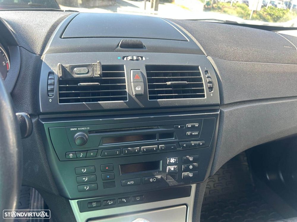 BMW X3 2.0 d - 11