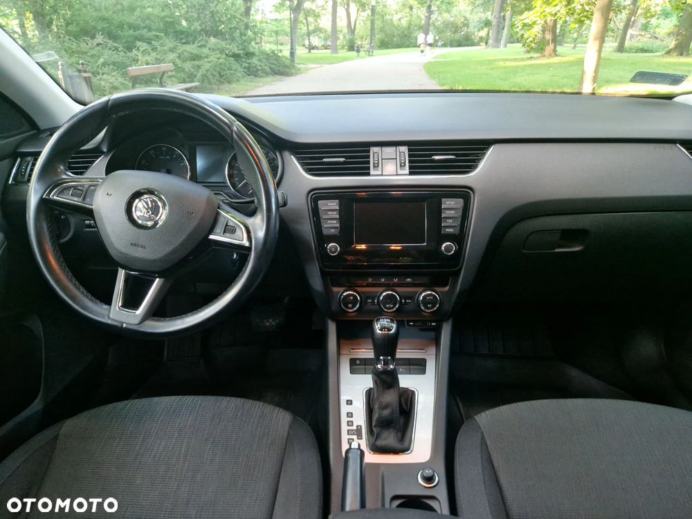 Skoda Octavia 1.4 TSI Ambition DSG - 10
