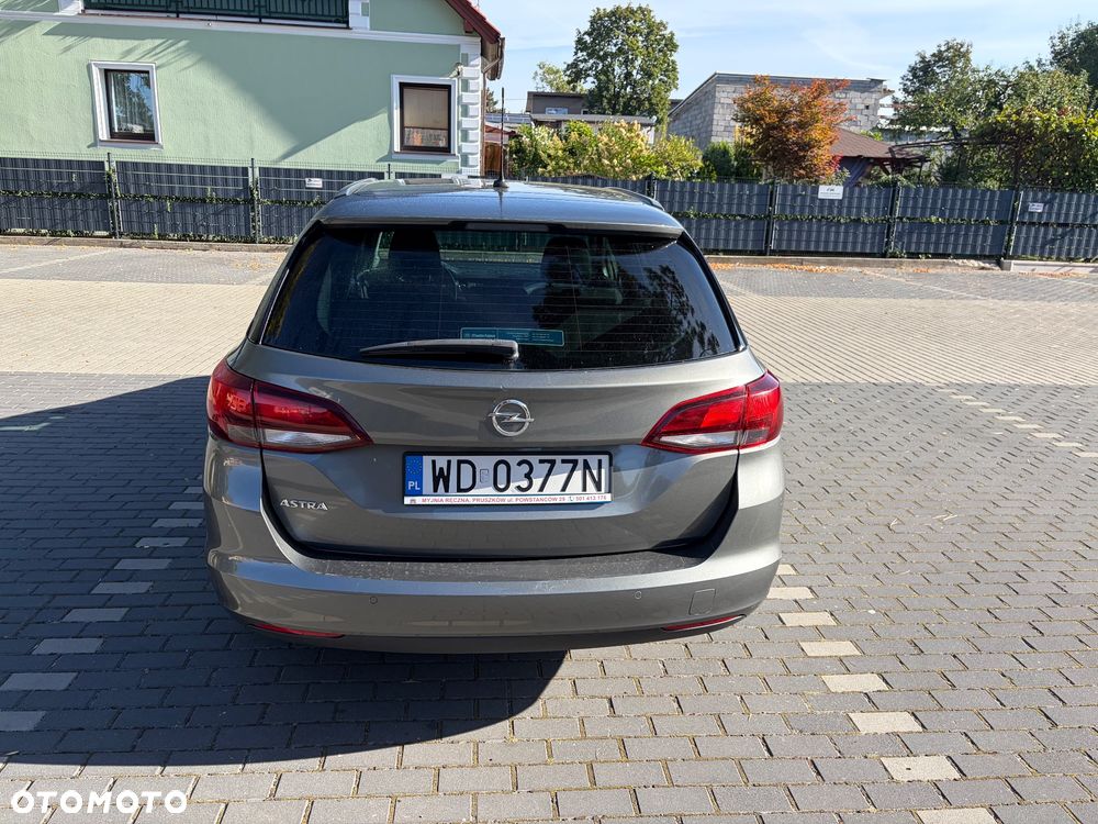 Opel Astra 1.6 CDTI Enjoy - 6