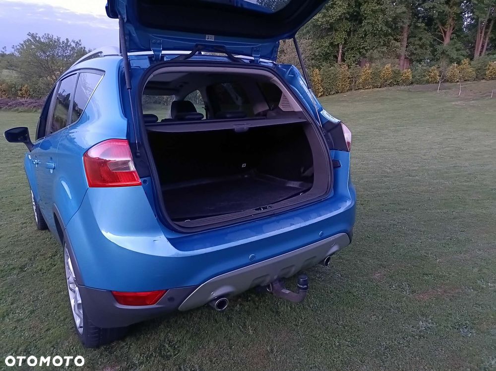 Ford Kuga 2.0 TDCi 4x4 Titanium - 12