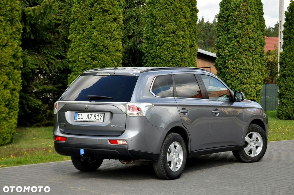 Mitsubishi Outlander - 6
