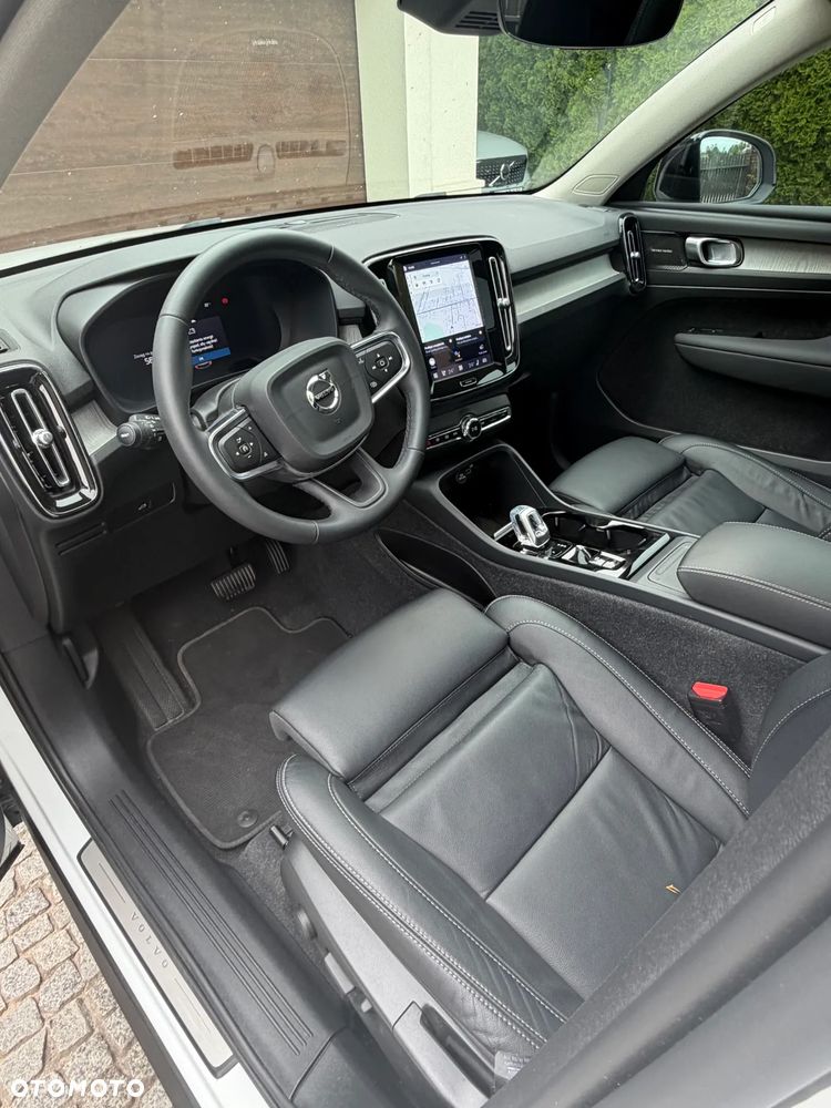 Volvo XC 40 - 9