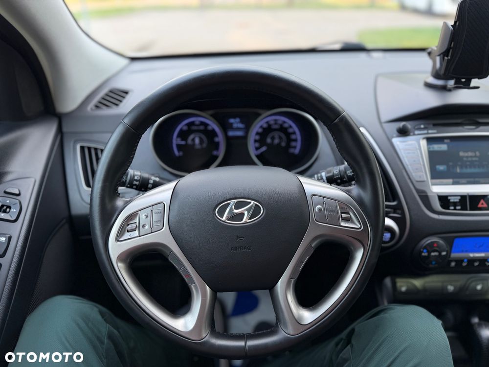 Hyundai ix35 2.0 CRDi 4WD Automatik Premium - 29