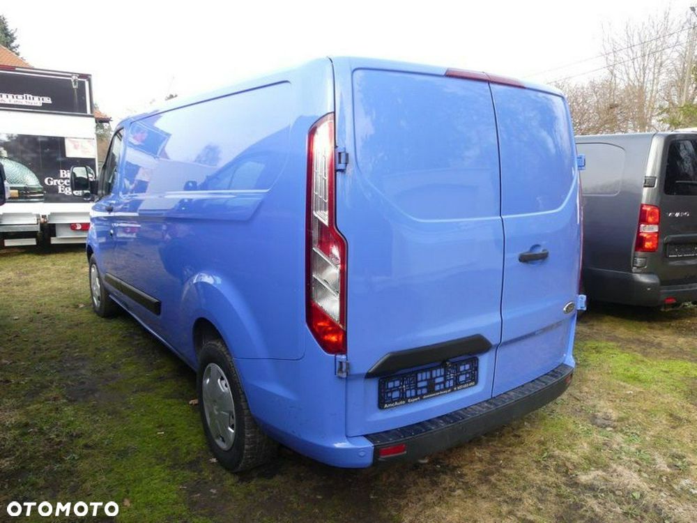 Ford Transit - 11