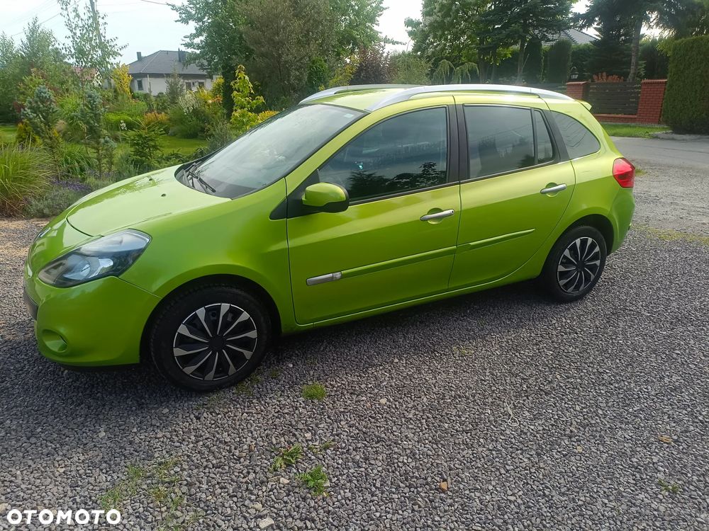 Renault Clio - 2