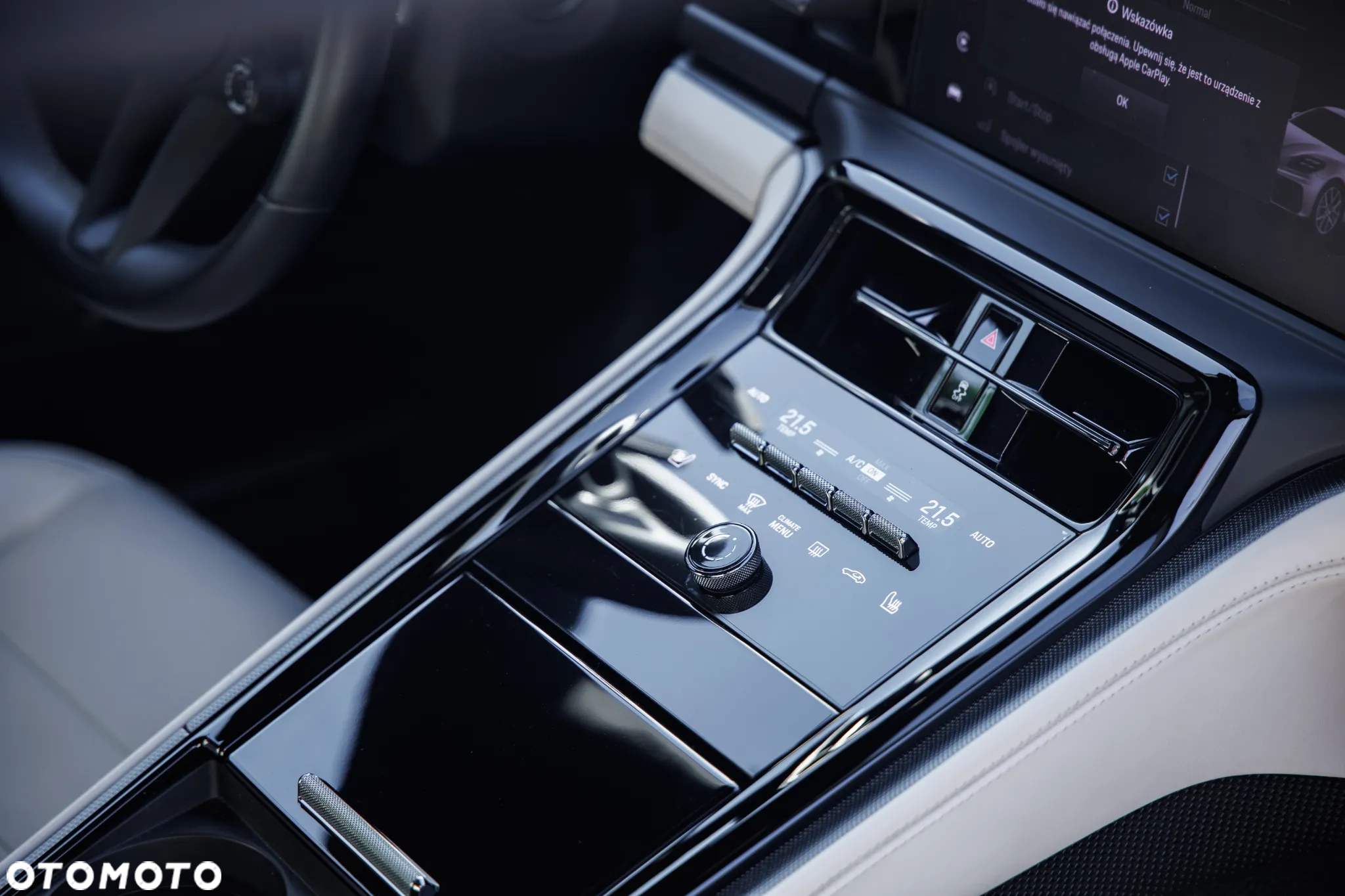 Porsche Panamera 4 - 9