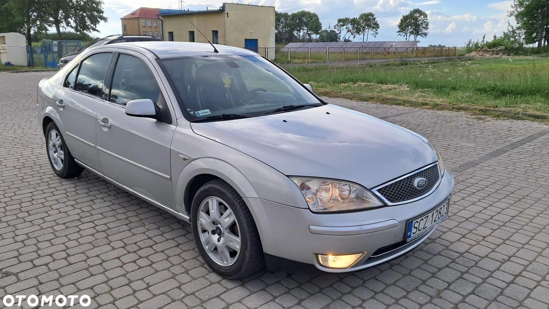 Ford Mondeo Turnier 2.0 TDCi Ghia - 19
