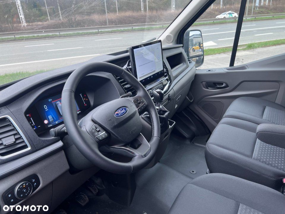 Ford Nowy Transit - 11