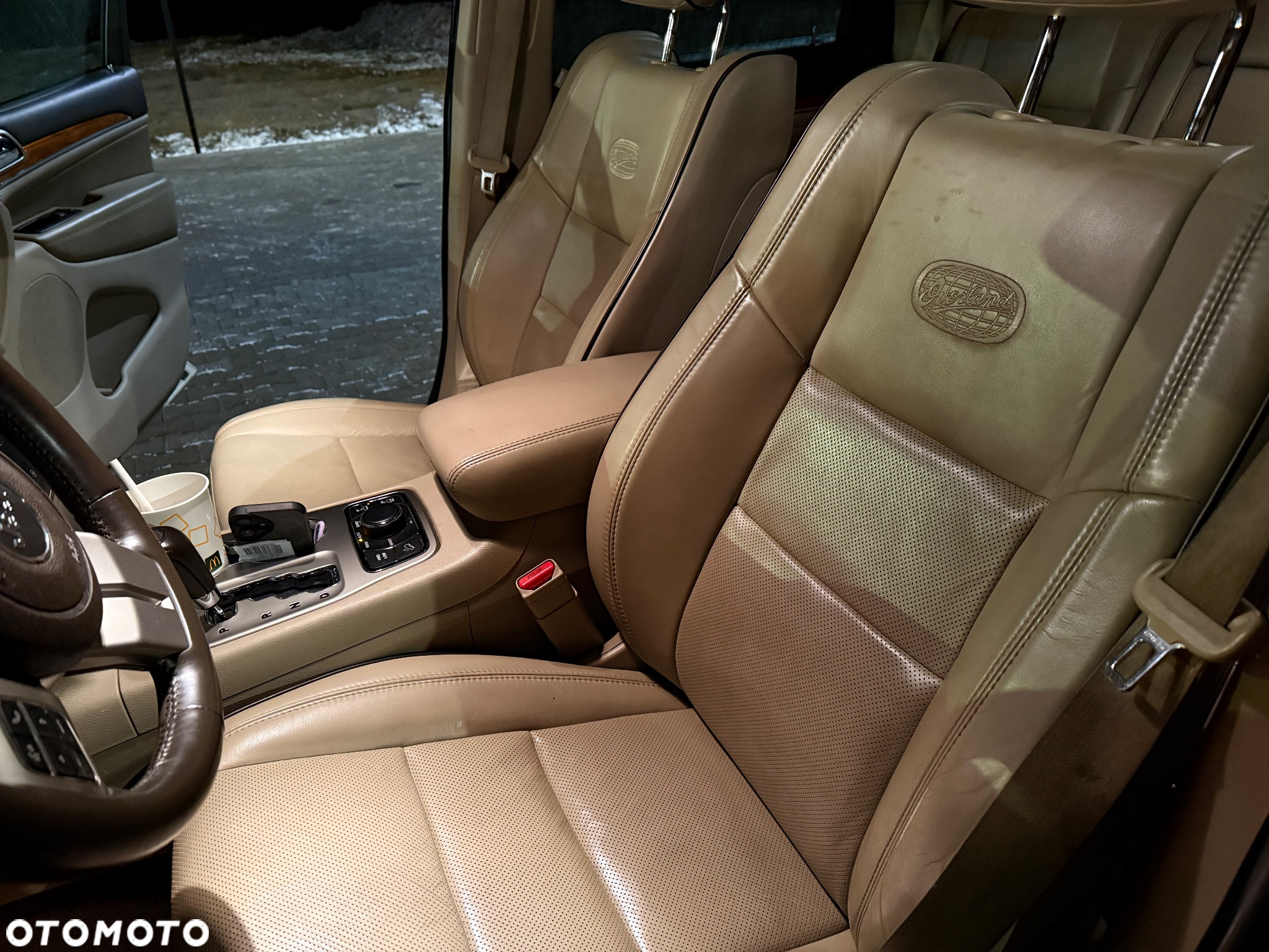 Jeep Grand Cherokee - 8