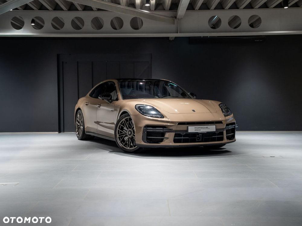 Porsche Panamera 2024