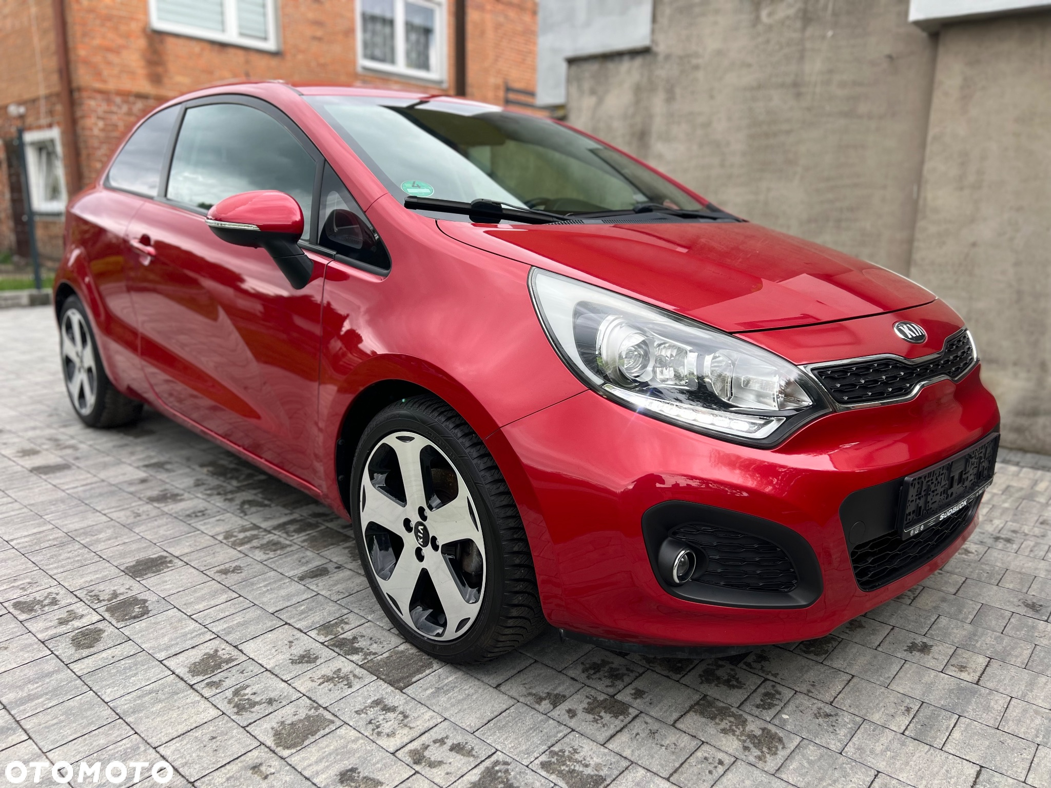 Kia Rio 1.4 Dream Team Edition - 3