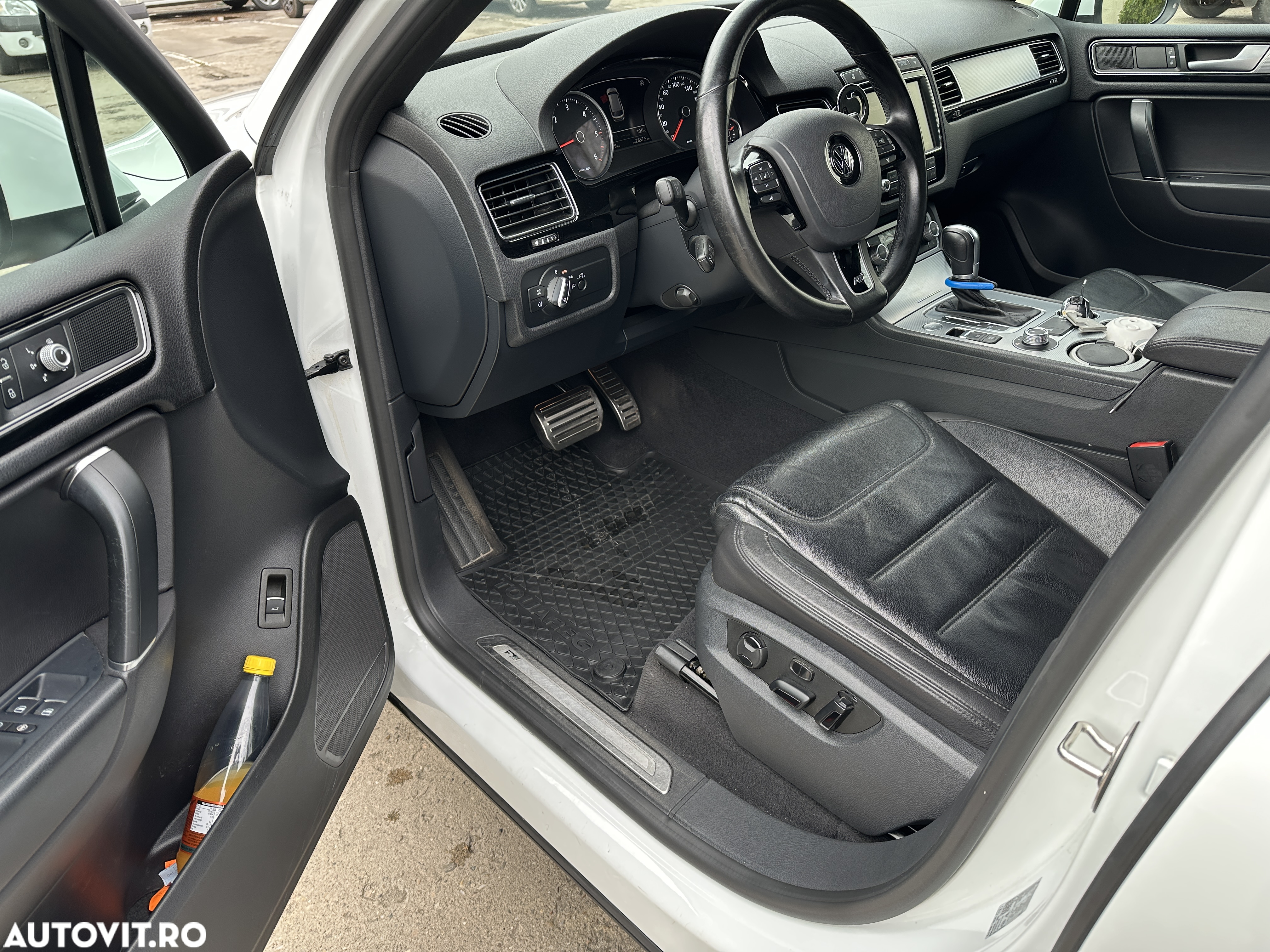 Volkswagen Touareg 3.0 V6 TDI SCR Blue Motion DPF Automatik Executive Edition - 12