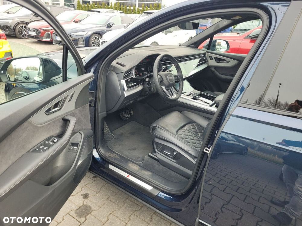 Audi Q7 - 12