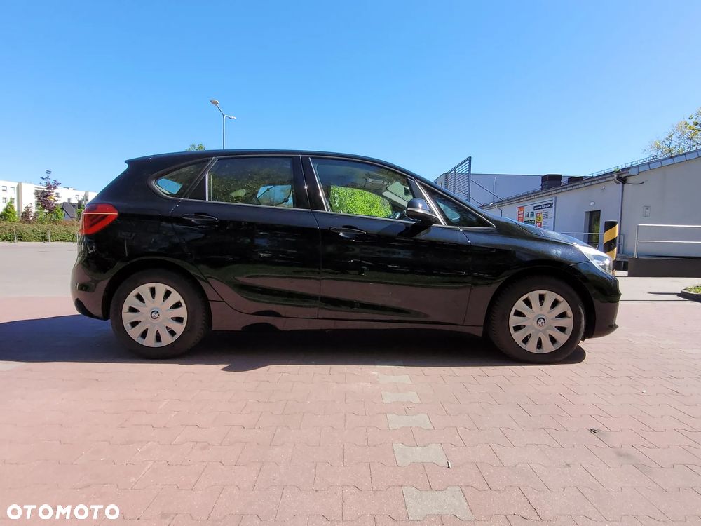 BMW Seria 2 218i Advantage - 4