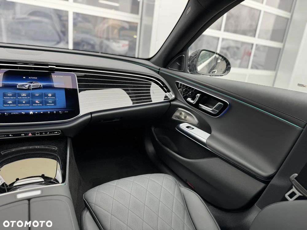 Mercedes-Benz Klasa E - 16