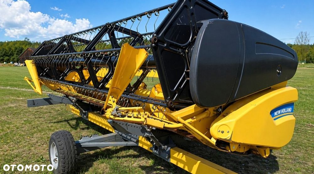 New Holland TC 5.90 - 5