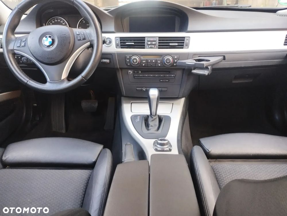 BMW Seria 3 - 8