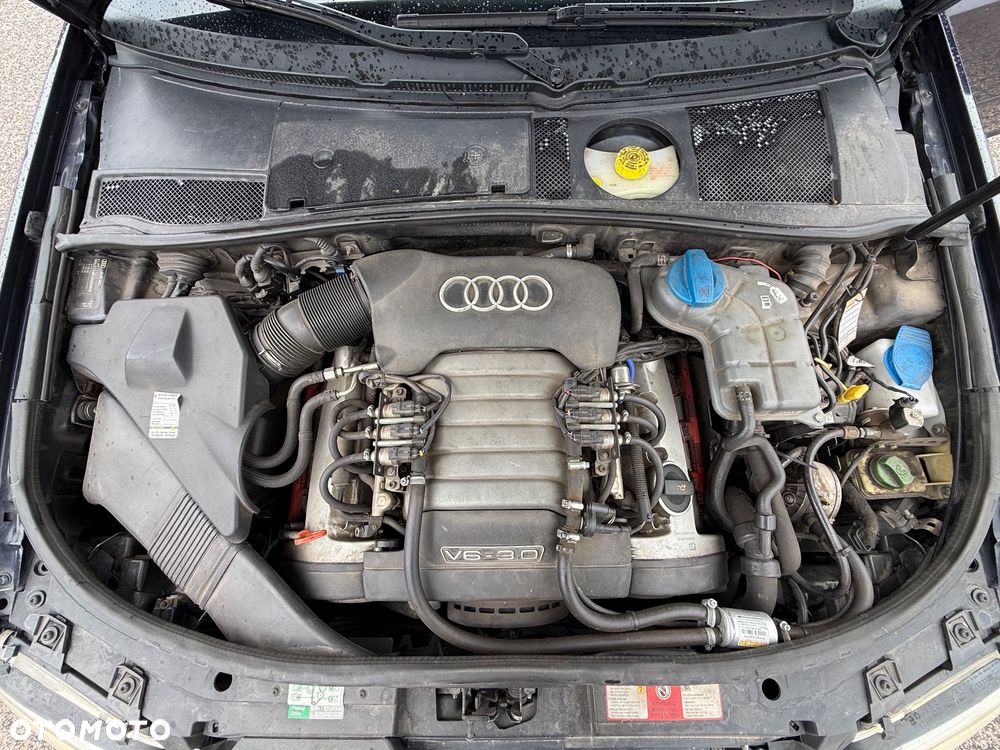 Audi A6 Avant 3.0 Quattro - 16