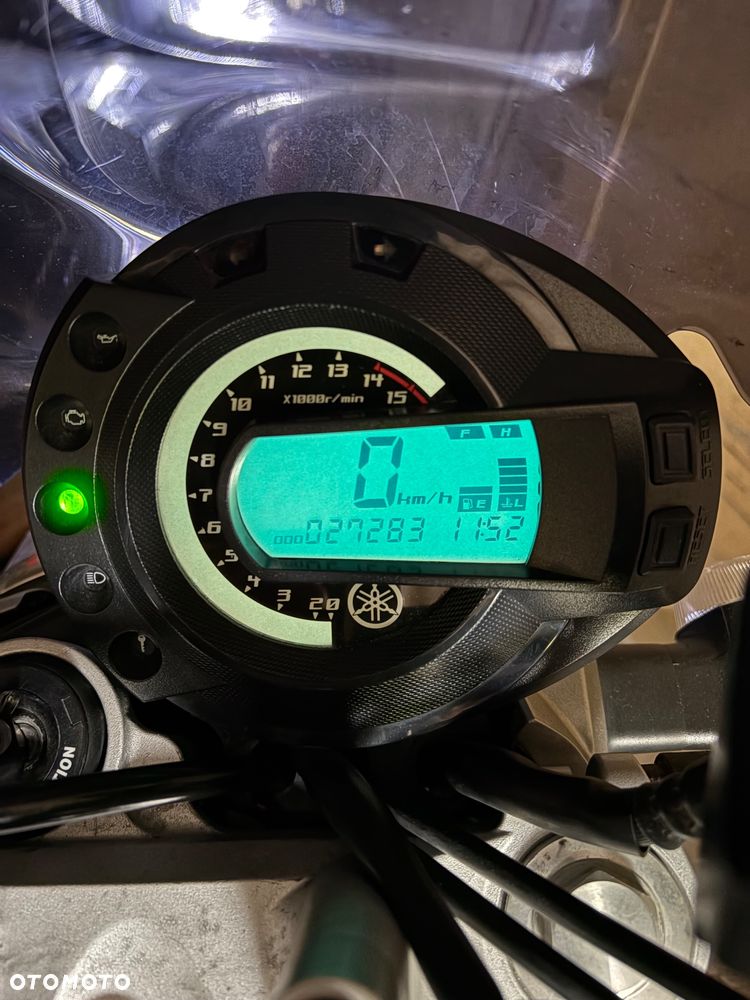 Yamaha FZ6 - 6