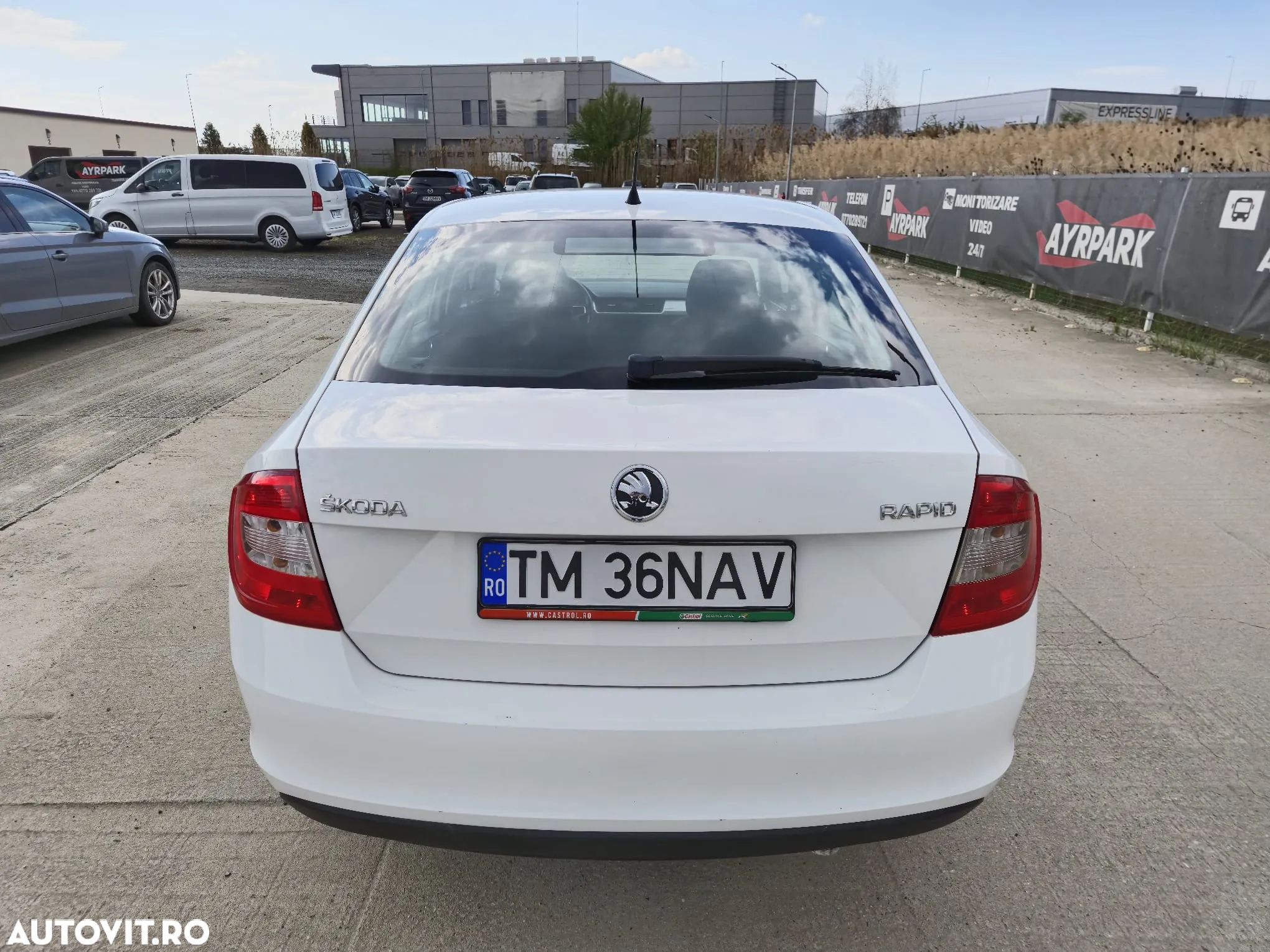 Skoda RAPID 1.6 TDI Ambition - 6