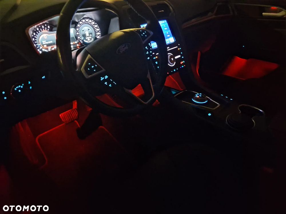 Ford Mondeo 2.0 EcoBlue Titanium - 40