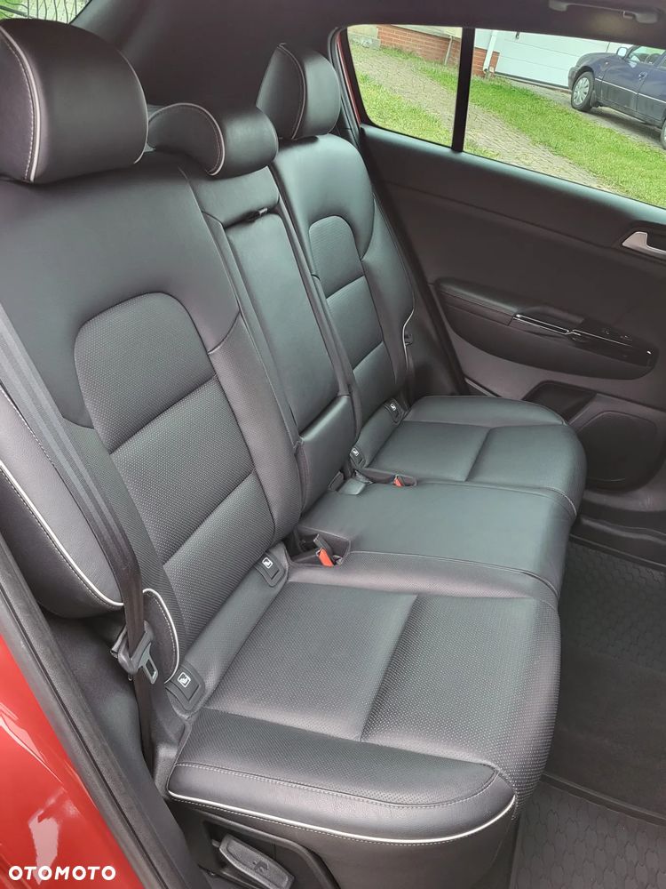 Kia Sportage 2,0 CRDI AWD GT Line - 19