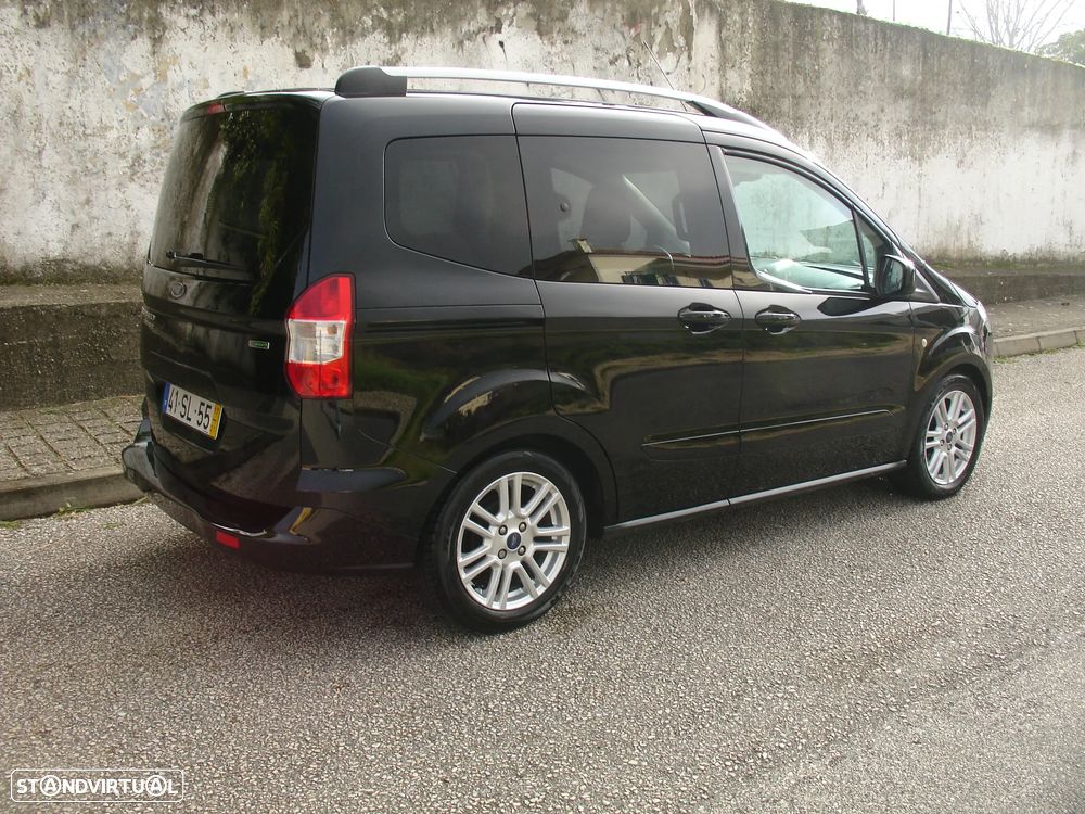 Ford Tourneo Courier 1.0 EcoBoost Titanium - 12