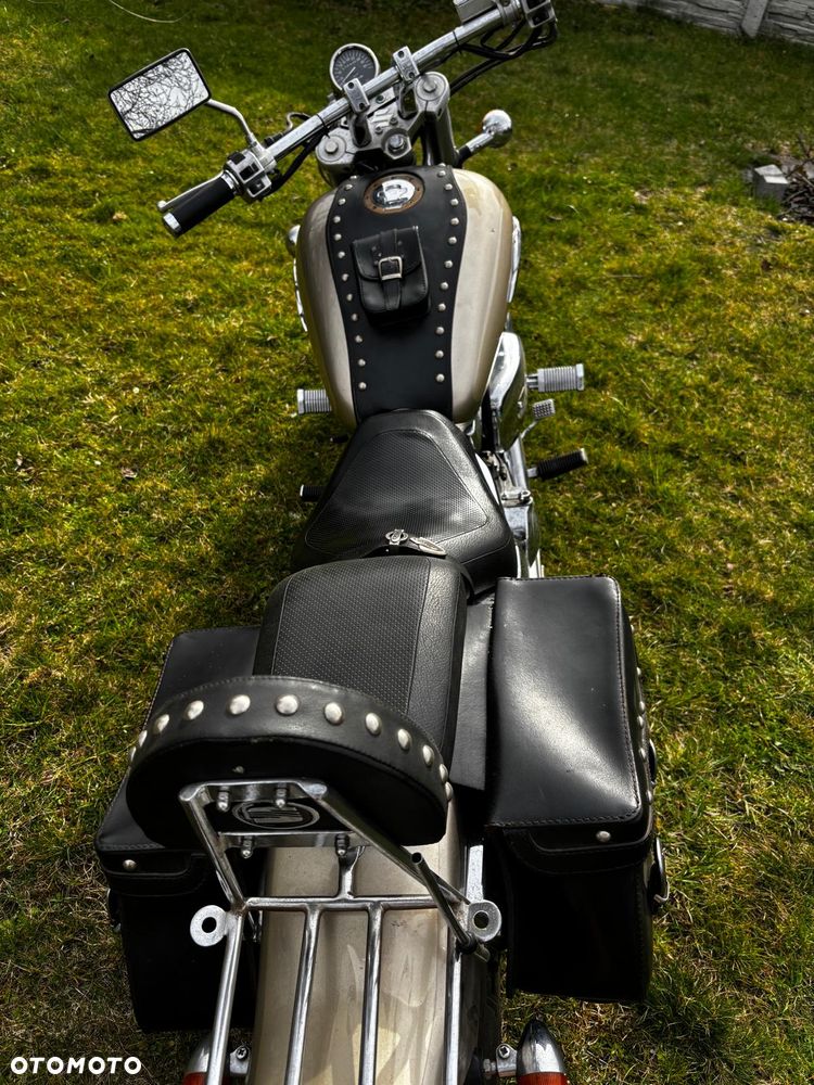 Suzuki Marauder - 2