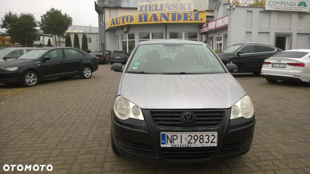Volkswagen Polo - 8