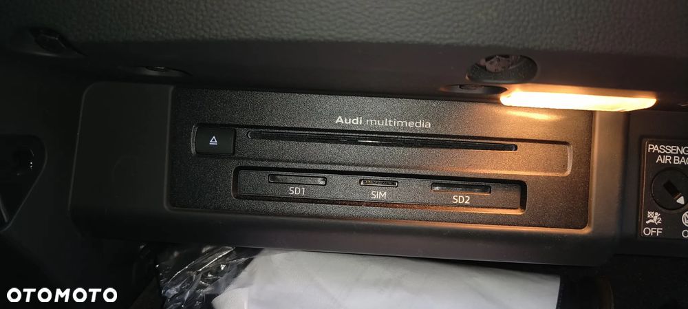 Audi A4 Avant 2.0 TDI - 19